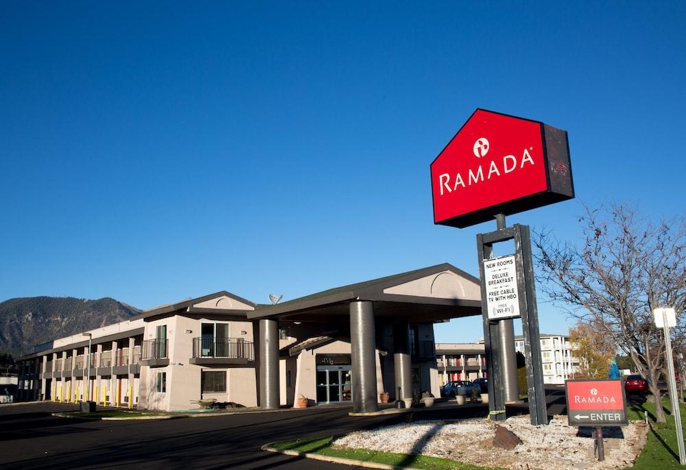 Ramada By Wyndham Flagstaff East Hotel Exterior photo